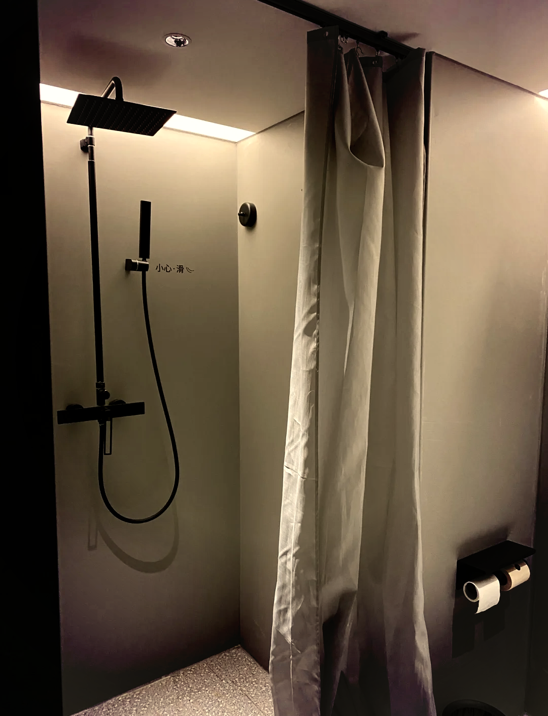 成都住宿哪里便宜又方便(成都自由行住哪里方便)-第1张图片