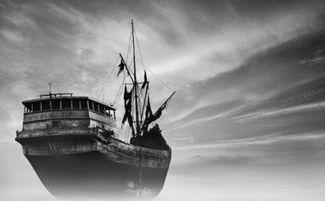 日本大量幽灵船怎么回事,被击沉76年,日本“幽灵船”重现人间-第1张图片