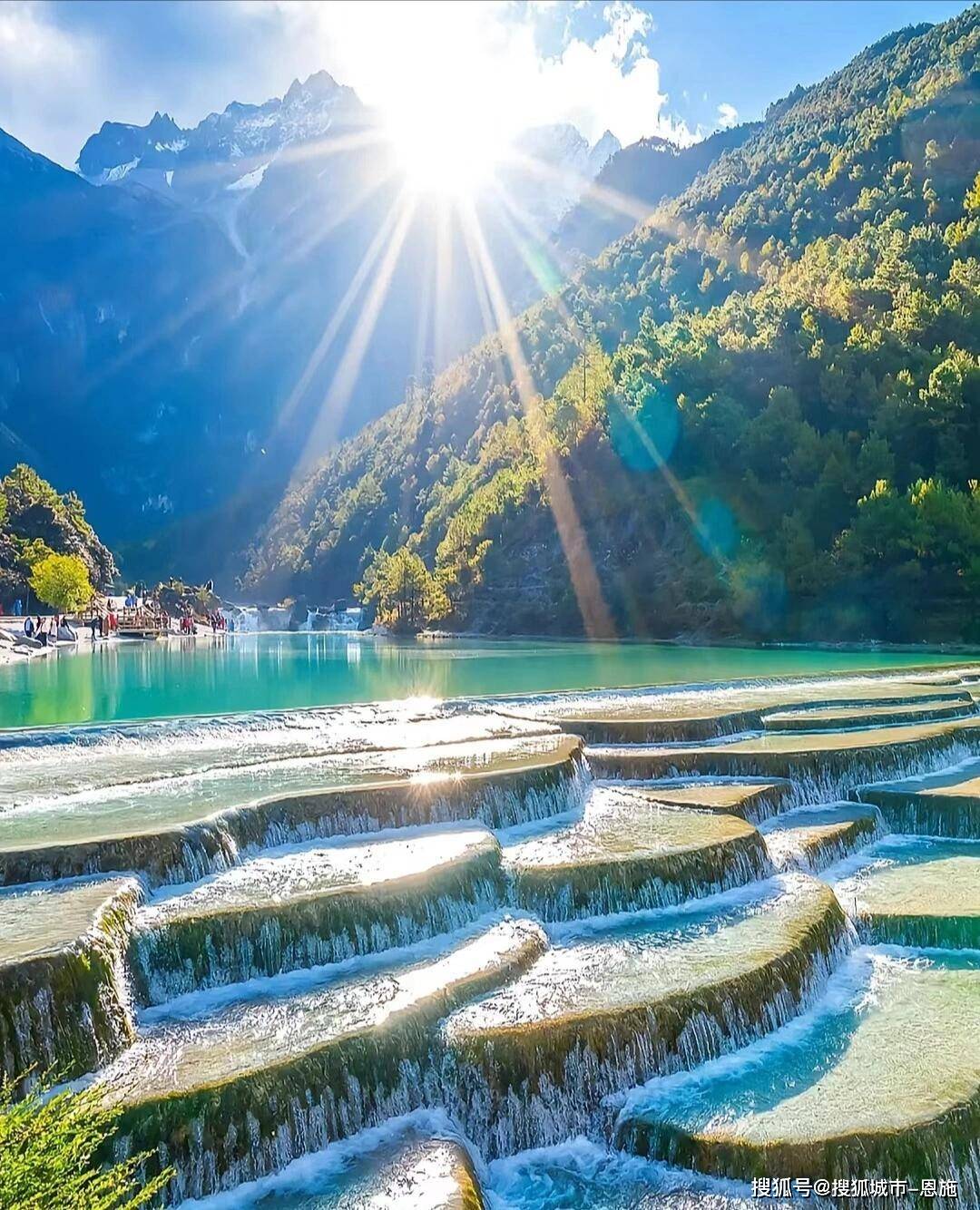 云南旅游必去前十景点推荐云南5日游最佳方案-第2张图片