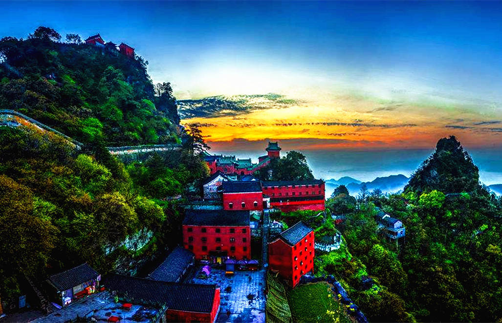 【武当山在哪个省哪个市/武当山不能乱去的原因】-第1张图片