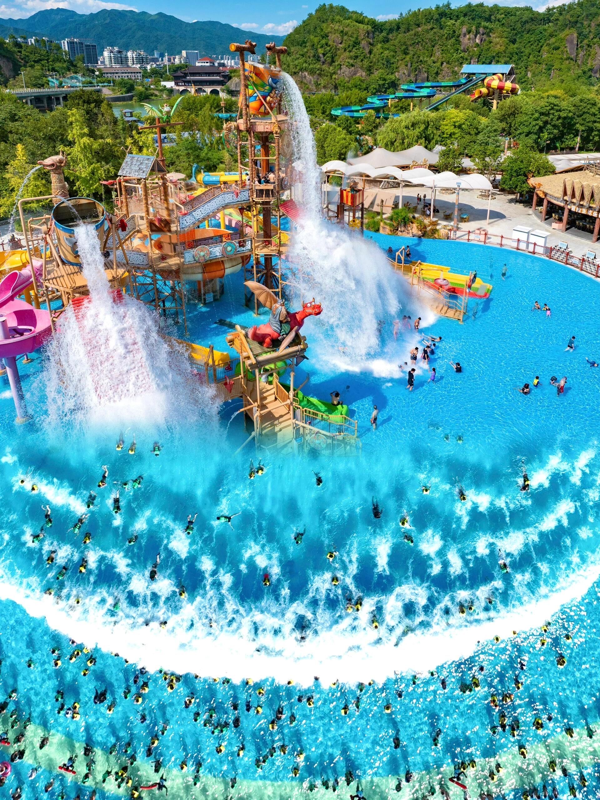 “水上游乐园	” 水上游乐园模拟器？-第1张图片