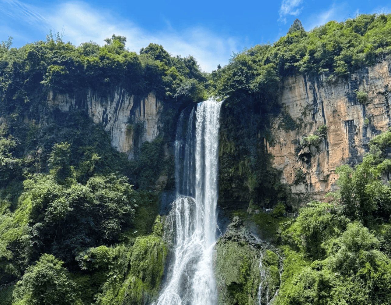 “贵州旅游攻略必去景点” 贵州旅游攻略必玩？-第1张图片